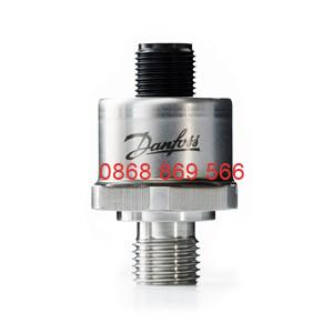 cam-bien-ap-suat-danfoss-dst-p140-0-40-bar-4-20ma-g1-4a-m12-x-1-c-n-075g1060-w300